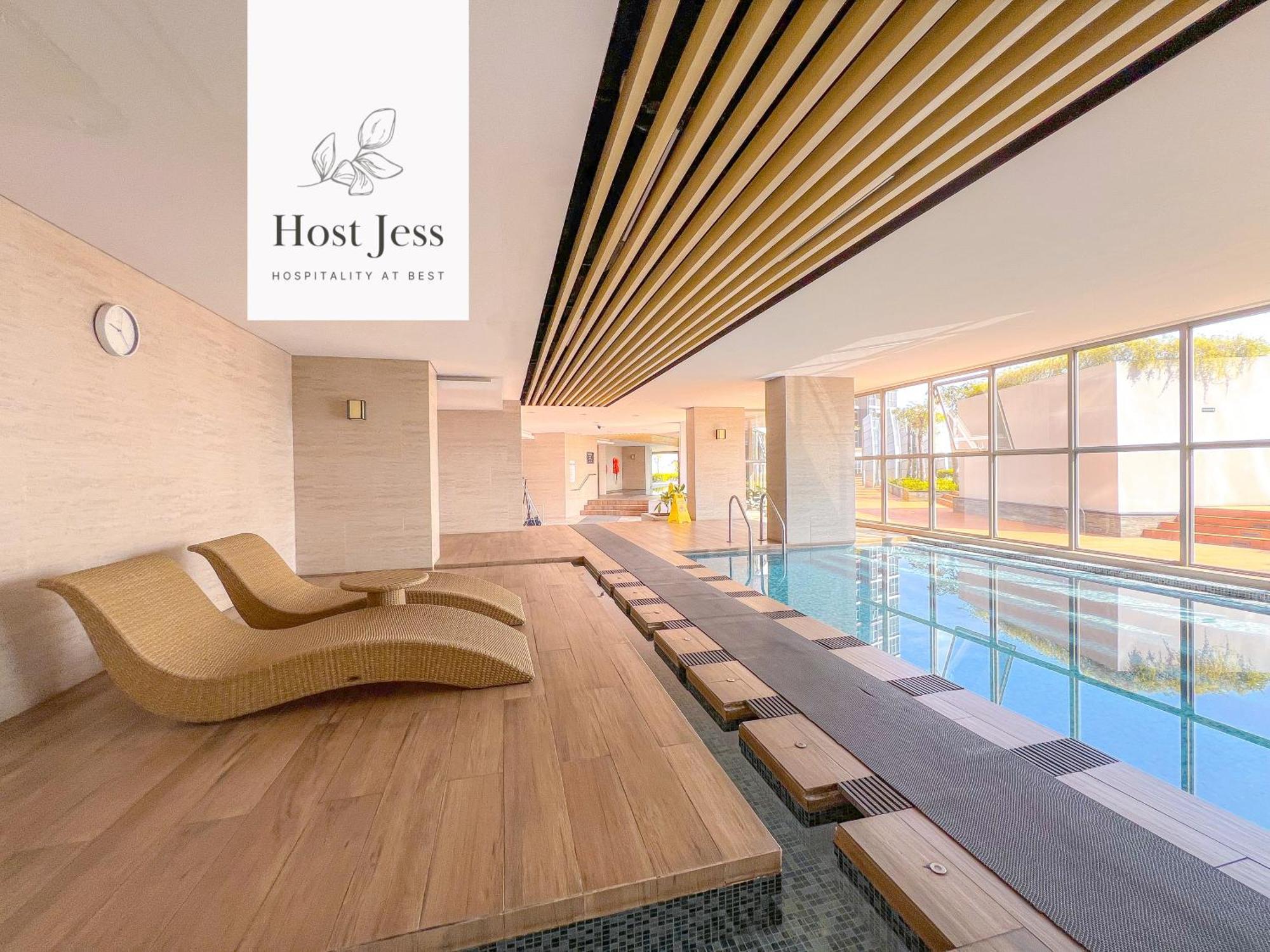 Gold Coast Pik Apartments By Host Jess Jakarta Exterior foto